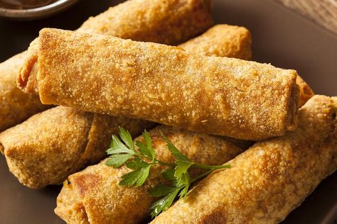 Quick Crispy Pork Egg Rolls Recipe: On the Table in Under 30 Minutes #30secondmom Dessert Ravioli, Wonton Mozzarella Sticks, Air Fryer Recipes Egg Rolls, Cheese Recipes Easy, Pork Egg Roll Recipes, Pork Egg Rolls, Chicken Egg Rolls, Chicken Fried Rice Recipe, Rice And Chicken