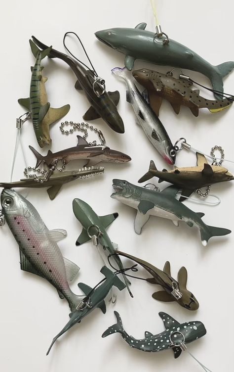 Tanah Liat, Cute Keychain, Cute Little Things, Sea Animals, Cool Items, Sharks, Marine Life, Sea Creatures, Sea Life