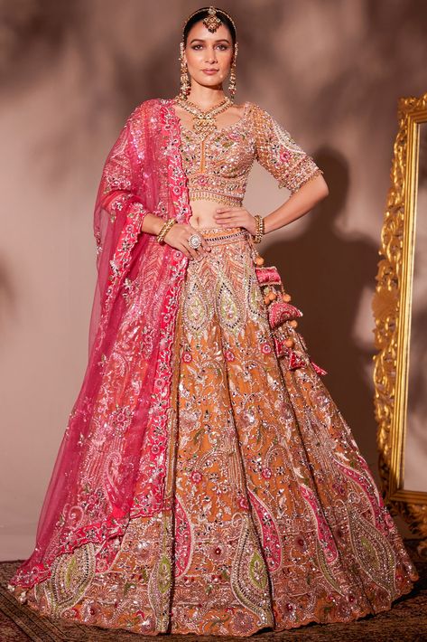 Orange Organza Dabka Embroidered Lehenga Set Design by Chaashni by Maansi and Ketan at Pernia's Pop Up Shop 2024 Orange Saree Look, Pink Orange Lehenga, Orange Lehenga, Journal Therapy, Orange Saree, Royalty Aesthetic, Embroidered Lehenga, Embroidered Wedding, Indian Clothes