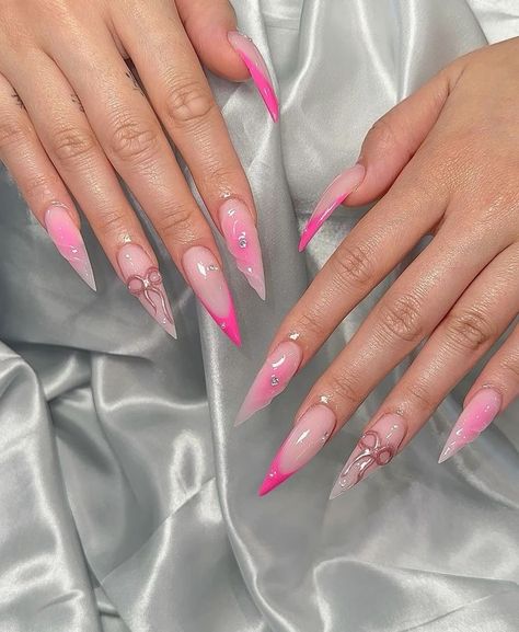 Pink Long Almond Acrylic Nails, Stilleto Nails Long Designs, Stilleto Nails Long, Summer Stiletto Nails, Pink Stiletto Nails, Acrylic Nails Stiletto, Stilleto Nails Designs, Nail 2023, Heels Elegant