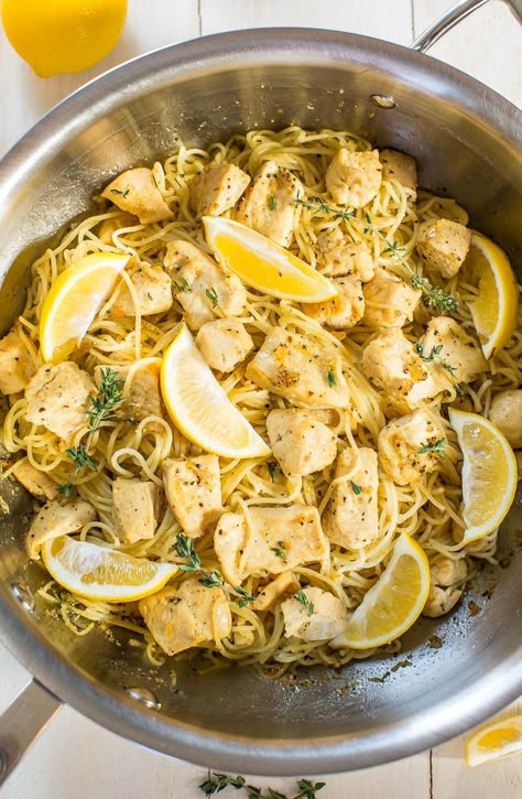 Honey Lemon Chicken with Angel Hair Pasta - Easy, ready in 20 minutes, and you'll love the tangy-sweet flavor!! A healthy weeknight dinner for those busy nights!! Chicken With Angel Hair Pasta, Lemon Curd Dessert, Angel Hair Pasta Recipes, Lemon Chicken Pasta, Honey Lemon Chicken, Pasta Easy, Averie Cooks, Food Pasta, Angel Hair Pasta