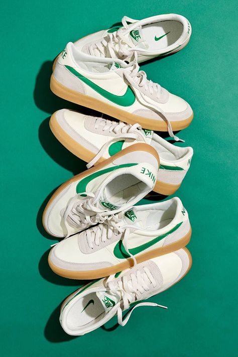 J.Crew x Nike Give the Killshot a "Sail Green" Swoosh for the Summer Season Nike Killshot 2 Outfit, Nike Men Outfit, Men's Nike Sneakers, Best Nike Shoes, Nike Sneakers Mens, Sneaker Outfits, Tennis Shoes Outfit, Perfect Sneakers, Dr Shoes