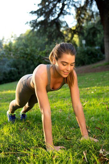 25 No-Equipment Moves That Transform Your Body Sixpack Workout, Hardcore Workout, Bodyweight Exercises, Killer Workouts, Popsugar Fitness, Popular Workouts, Exercise Tips, Strength Training Workouts, Push Ups