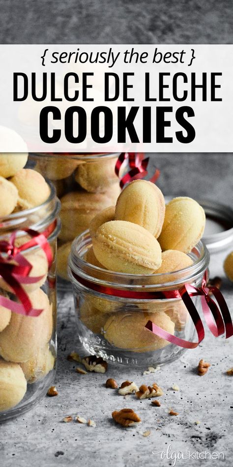 Easy and traditional Christmas cookies - Walnut Shaped Cookies also known as dulce de leche cookies! Crisp and buttery make-ahead cookies filled with homemade dulce de leche filling. This dessert is irresistible. Recipes Using Dulce De Leche, Walnut Shaped Cookies, Cookies Walnut, European Cakes, Traditional Christmas Cookies, Brulee Recipe, Christmas Salads, Cracker Cookies, Pavlova Recipe