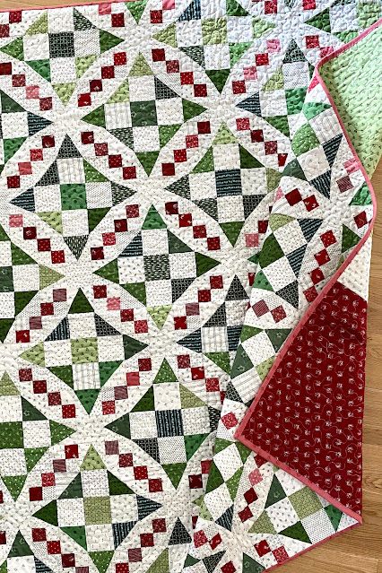 TQC Journal | Merry Christmas Christmas Bed Runner Quilt Patterns, Christmas Scrap Quilts, Scrappy Christmas Quilts, Christmas Quilts Patterns, Ivy Quilt, Modern Christmas Quilt, Quilts Christmas, Christmas Quilting Projects, Pretty Quilts