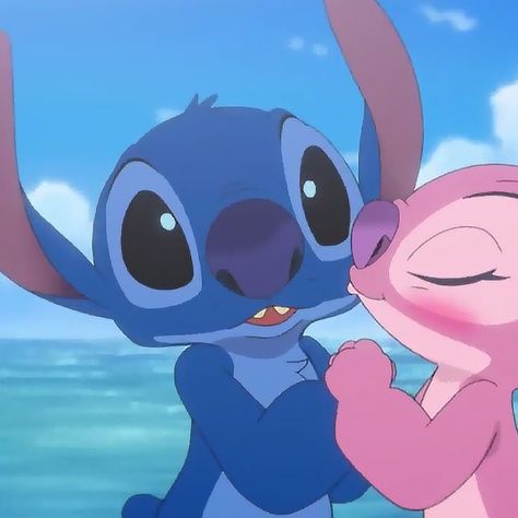 Matching lilo and stitch pfp Lilo And Stitch Pfp, Stitch Pfp, Profile Pics, Lilo And Stitch, Matching Pfp, Cartoon Characters