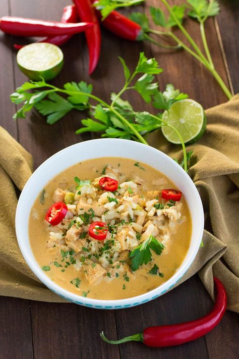 Spicy Thai Curry Chicken Soup – Recipe Thai Chicken Curry Soup, Spicy Thai Soup, Spicy Soup Recipes, Thai Soup Recipes, Thai Curry Soup, Curry Soup Recipes, Chicken Curry Soup, Thai Chicken Soup, Thai Chicken Curry