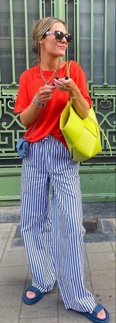 Fun Pants Outfit Summer, Europe Outfits, Photo Style, Classy Fashion, Fashion Mistakes, Style Mistakes, Beauty Art, Looks Style, Mode Inspiration