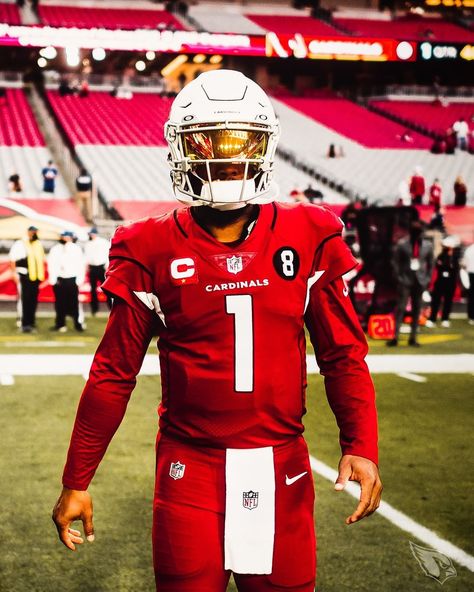 Arizona Cardinals Wallpaper, Cardinals Wallpaper, American Football Uniforms, Kyler Murray, Arizona Cardinals Football, Nfl Football Pictures, Cardinals Football, Cardinals Nfl, Baseball Uniforms