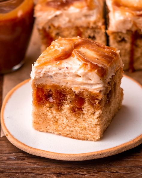 Brown Butter Caramel Cake - In Bloom Bakery Desserts With Brown Butter, Brown Butter Cheesecake Recipes, Browned Butter Cake, Brown Butter Caramel Cake, Brown Butter Desserts, Caramel Butter Cake, Salted Caramel Cake Recipe, Brown Butter Cake Recipe, Work Desserts