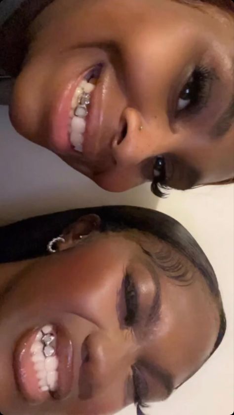 Girls Grills, Grills On Girls, Caps On Girls Teeth, Tooth Gems Black Women, Silver Grills Black Women, Teeth Gems Black Women, Two Teeth Grills Woman, Girl Grills, Grillz For Females Black