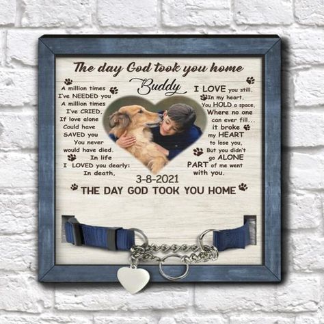 Personalized Gift for Pet Lovers, Pet Bereavement Gift, Pet memorial gift, Christmas gift ideas, home decoration, wall decoration ❤️Pets are family and it’s heartbreaking when they cross the rainbow bridge. And dog’s, cat's collars in a memory box for years and we thought it was time to celebrate their lives and showcase their memories in a better way, so we created these pet memorial signs to showcase each of their individual collars, and be able to see them every day. These beautiful wooden si Dog Scrapbook Layouts, Pet Memorial Picture Frame, Pet Bereavement Gifts, Dog Scrapbook, Pet Bereavement, Dog Heaven, Personalized Pet Memorial, Memorial Signs, Bereavement Gift