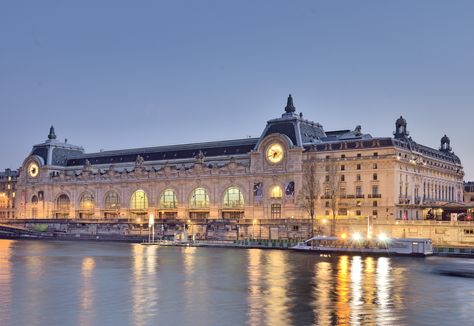 25 Must-See Paris Landmarks Photos | Architectural Digest Musee D'orsay, Musée D'orsay Paris, French Landmarks, Orsay Museum, Musee D Orsay, Architecture Classic, Paris Landmarks, Neoclassical Architecture, Travel France