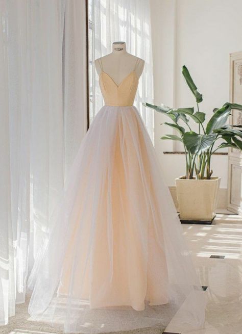 Simple Debut Gowns 18th, Simple Debut Gowns, Debut Gowns 18th, Blush Tulle Wedding Dress, Debut Gowns, Sweet Dresses, Ballroom Dresses, Gown Inspiration, Glamorous Dresses