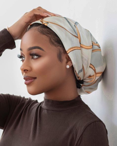 Photo shared by CULTURE Hijab Co. on May 05, 2020 tagging @redphoto, and @___enimsay. Image may contain: 1 person, closeup Headwrap Hairstyles, African Hair Wrap, Head Scarf Tying, Head Wrap Styles, Hair Wrap Scarf, Hair Scarf Styles, Mode Turban, Head Scarf Styles, Pelo Afro