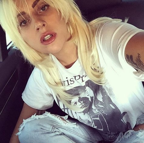 Lady Gaga Lady Gaga Hair, The Fame Monster, Lady Gaga Photos, Celebrity Wigs, Lady Gaga Pictures, Where Am I, Hair Metal, Mother Monster, The Fame