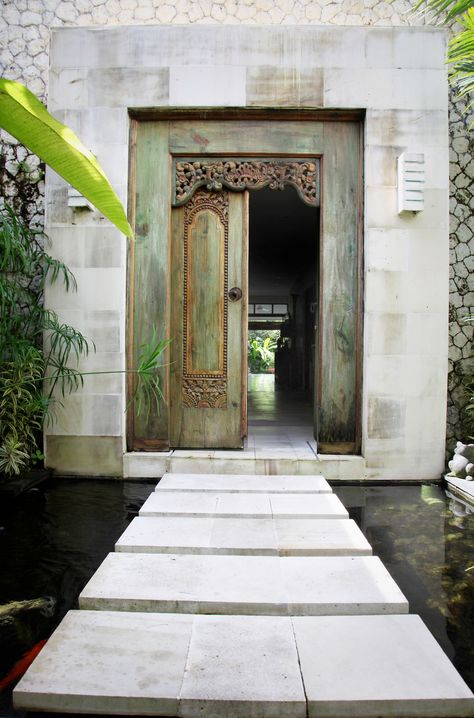 Villa Casa Bali Front Door Balinese Bali Doors Entrance, Balinese Door, Balinese Interior, Balinese Villa, Romantic Candle Light Dinner, Garden Shower, Romantic Candles, Garden Villa, Bali Style