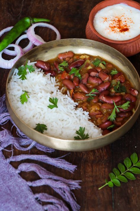 #foodphotography #instagram #rajmachawal Rajma Chawal Photography, Rice Plating, Curry Photography, Rajma Chawal, Indian Food Photography, Cloud Kitchen, Box Recipes, Bakery Products, Pretty Quinceanera Dresses