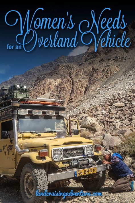 Overlanding Must Haves, Overland Vehicles Interior, Overlanding Gear Accessories, Beach Overlanding, Jeep Overlanding Setup, Jeep Camping Ideas, Overland Cooking, Land Cruiser Overland, Overlander Vehicles