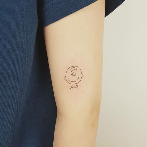 Charlie Brown Tattoo, Brown Tattoo, Snoopy Tattoo, Browning Tattoo, Fine Line Tattoo, Line Tattoo, Fine Line Tattoos, Small Tattoo, Line Tattoos