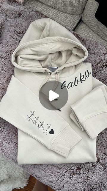 ByWolfi Collection on Instagram: "✨Hey there! So, in my last video, I showed you guys how I prep my vinyl for these awesome hoodies. And let me tell you, I am beyond thrilled to show you the end result! 😊

⚡️As promised, here’s the whole process of how I customized this hoodie for grandma. It has the names of all her grandchildren on it. 💕I honestly believe that this idea is the absolute sweetest gift you could give to your grandma, mom, or anyone special in your life. And the best part? 👉These gifts are super unique because you get to personalize them. If you have any questions just let me know👊
.
.
.
.
.
#gift #giftideas #hoodie #hoodiestyle #custom #custommade #irononvinyl #heatpressshirt #cricut #craft #crafts #bywolfi #diy #smallbusiness #smallbusinesssupport" Heat Press Shirts, Cricut Craft, Iron On Vinyl, Sweet Gifts, Cool Hoodies, Hey There, My Last, Grandchildren, Hoodie Fashion