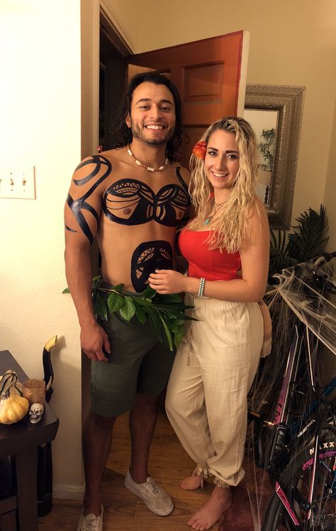 Maui and Moana DIY costume Moana And Maui Couples Costume, Moana And Maui Halloween Costumes, Moana Couple Costume, Moana Diy Costume, Moana Diy, Moana Halloween, Moana Halloween Costume, Moana And Maui, Couple Costume