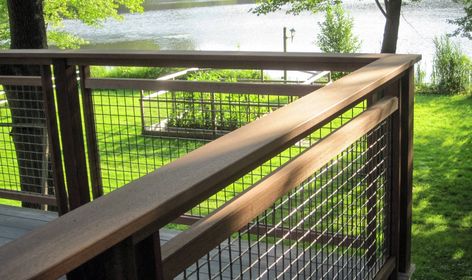 Wire Mesh Railing, Mesh Railing, Veranda Railing, Deck Railing Diy, Wood Deck Railing, Railing Tangga, Deck Remodel, Deck Railing Design, Pool Fencing