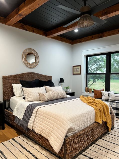 Craftsman Bedroom, Farmhouse Bedroom Design, Bedroom Ceilings, Ceiling Remodel, Kids Basement, House Ceiling Design, Ceiling Design Bedroom, Bedroom Ceiling, Dreamy Room