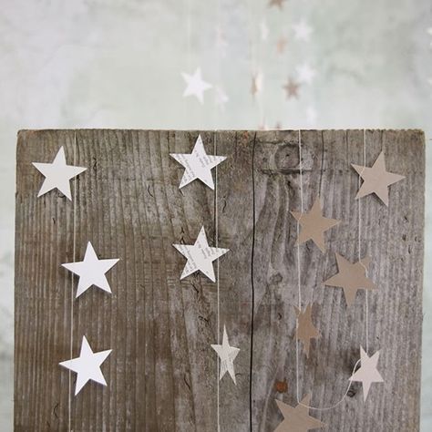 Star Paper Bunting Star Bunting, Paper Bunting, Bunting Flag, Star Paper, Drawing Accessories, Decorative Mirrors, Paper Birds, Floor To Ceiling, Paper Garland