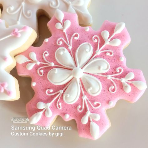 Snowflake Cookies - One Dozen, Decorated Cookies, Decorated Snowflake Cookies, Winter Cookies, Winter Wonderland Cookies, Cookies, Edible by CustomCookiesbygigi on Etsy Buttercream Snowflake Cookies, Frozen Birthday Cookies Decorated, Snowflake Cookie Decorating Ideas, Sweater Sugar Cookies Decorated, Gingerbread Decorated Cookies, Winter Themed Cookies, Mitten Cookies Decorated, Holiday Sugar Cookies Decorated, Winter Sugar Cookies Decorated