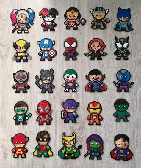 Avengers Perler Bead Patterns, Couple Perler Beads, Perler Beads Marvel, Marvel Perler Bead Patterns, Marvel Perler Beads, Pyssla Pattern, Disney Perler Bead Patterns, Avengers Perler, Pyssla Ideas