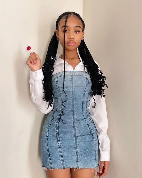 Chase ( Brittany's Eldest daughter) in I ❤️ Chrissy Vestiti In Jeans, 2024 Goals, Chic Dress Classy, Cute Modest Outfits, Fasion Outfits, Cute Dress Outfits, Effortlessly Chic Outfits, Professional Style, Classy Casual Outfits