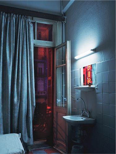 Bathroom Neon Aesthetic, Motel Bathroom Aesthetic, Neon Noir, Bg Design, Neo Noir, Night Photography, Basic Shower Curtain, City Lights, Neon Lighting