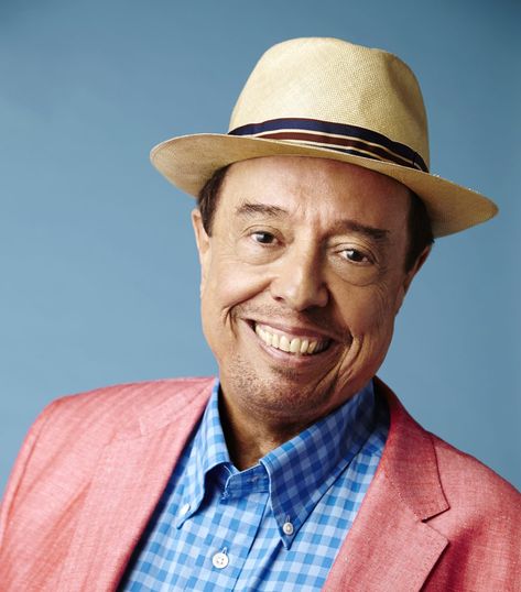 CD Review: Sérgio Mendes Pours on the “Magic” - The Arts Fuse Sergio Mendes, Steve Zissou, Husky Voice, Natalie Cole, Harvard Art Museum, Cats Musical, Alto Sax, Bossa Nova, John Legend