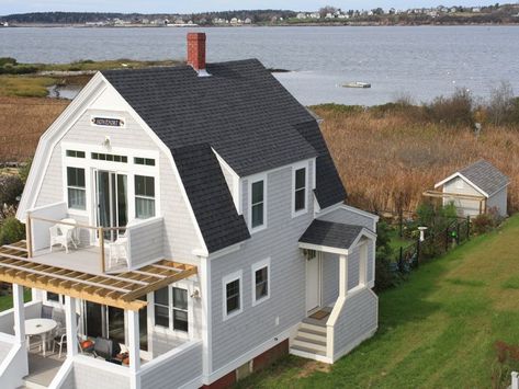 Gambrel Roof House, Studio Conversion, Dutch Colonial Exterior, Gambrel House, Brindleton Bay, Dutch Colonial Homes, Gambrel Roof, Colonial Exterior, Barn Renovation