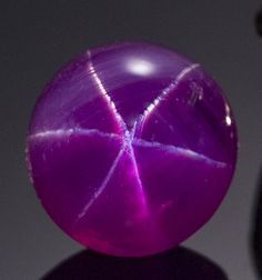 Bryce Quinlan, Geode Rocks, Minerals Crystals Rocks, Jewelry Knowledge, Purple Star, Crystal Balls, Pretty Rocks, Witchy Things, Star Sapphire