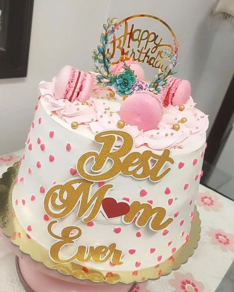 Birthday cake for mom +258 84 746 4469 Maputo Mozambique #mom #cakeformom #birthdaycake #birthdaycakefoemom Cake For Mom, Maputo Mozambique, Birthday Cake For Mom, 42nd Birthday, Happy Birthday Cake Images, Maputo, Cake Images, Happy Birthday Cakes, Mozambique