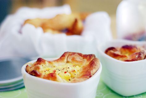 Egg Souffle, Souffle Recipe, Ham And Swiss, Souffle Recipes, Baked Egg, Panera Bread, What's For Breakfast, Breakfast Items, Baked Eggs