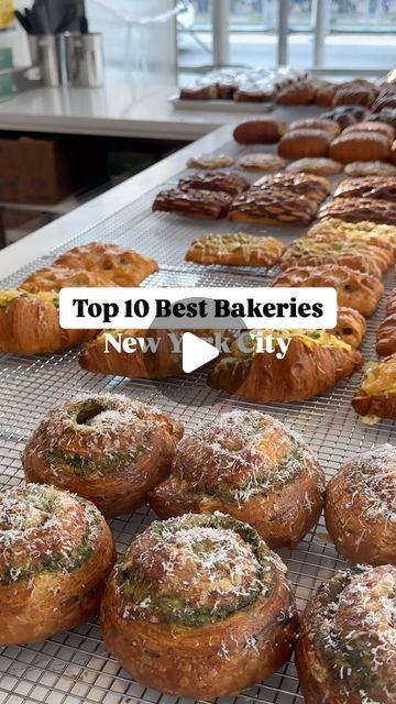 Best Bagels In Nyc, New York Bakery, New York City Food, New York Eats, Best Bagels, Nyc Food, Nyc Restaurants, Small Cake, Menu Ideas