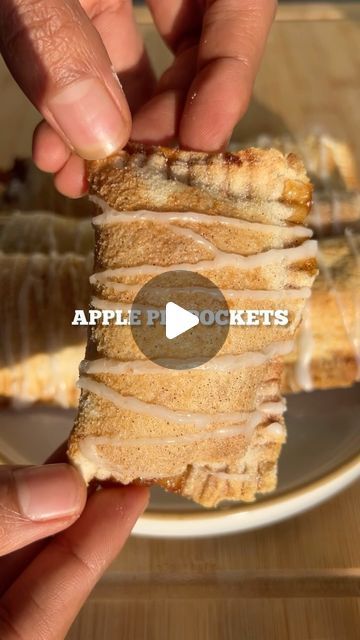 34K views · 2.8K likes | Jacob King on Instagram: "APPLE PIE POCKETS 🍏 written recipe below 👇🏾 

These apple pies only have 4 ingredients, take less than 15 minutes to make and they taste amazing… WHAT MORE DO U WANT!?

I saw @fitwafflekitchen make toaster pockets and had to give it a try myself 🙌🏾 

👇🏾ingredients👇🏾
-2 green cooking apples
-1/4 cup light brown sugar
-2-3 tbsp vg butter
-1 tsp cinnamon 
-bread

-icing sugar and cinnamon sugar *optional topping*
-vg milk for basting

👇🏾method👇🏾
-peel and dice the apples, mix the butter and sugar in a pan until then add them apples and cinnamon and sweat down until jammy.
-slice the crust off of the bread, flatten then place a few tbsp of filling on one half, fold over and crimp with a fork.
-brush with milk then bake or air fry Fried Apple Pies With Biscuits, Apple Pie Pockets Easy, Fried Apple Pie Dough Recipe, Apple Pie Stuffed French Toast, Apple Turn Over With Pie Crust, Apple Pie Pockets, Pie Pockets, Apple Bread, Cinnamon Bread