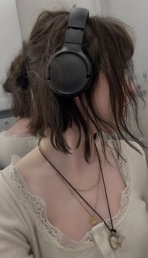 Is this not giving grunge fairy in a plane bathroom or what Fairy Grunge Bathroom, Grunge Headphones, Grunge Bathroom, Grunge Fairy, A Plane, Fairy Grunge, In Ear Headphones, Headphones, Quick Saves