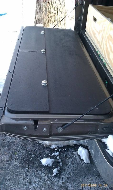 Truck Bed Camping Diy, Overland Kitchen, Toyota Tundra Accessories, Truck Bed Slide, Diy Truck Bedding, Tundra Accessories, Camping Truck, Truck Bed Organization, Truck Accesories