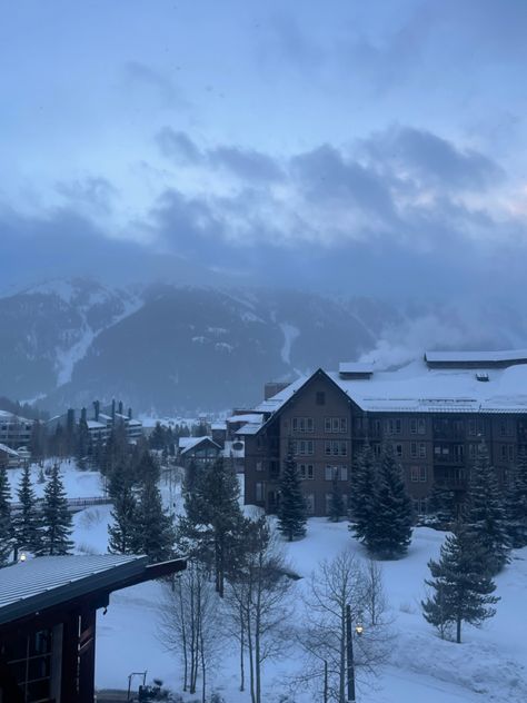 Colorado Aesthetic Winter, Colorado Winter Aesthetic, Skiing Places, Ski Lodge Aesthetic, Colorado Vibes, Wilderness Aesthetic, Snow Winter Aesthetic, Aesthetic Colorado, Copper Mountain Colorado