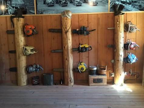 Chainsaw Collection Arborist Truck Storage, Chainsaw Organization, Chain Saw Storage, Chainsaw Storage Ideas, Barn Workshop Ideas, Chainsaw Storage, Outdoor Woodworking Plans, Garden Tool Rack, Barn Storage