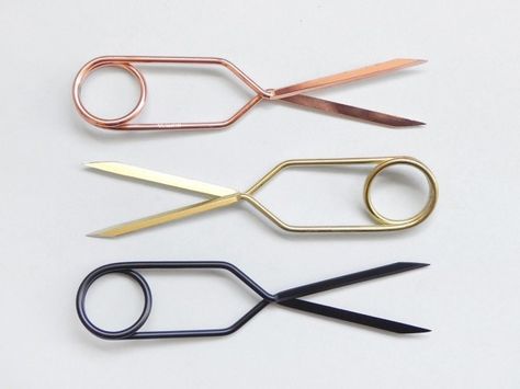 Copenhagen Spring, Bloc Note, Product Inspiration, Girl Heaven, Beautiful Objects, Embroidery Tools, Embroidery Scissors, Spring Steel, Office Accessories