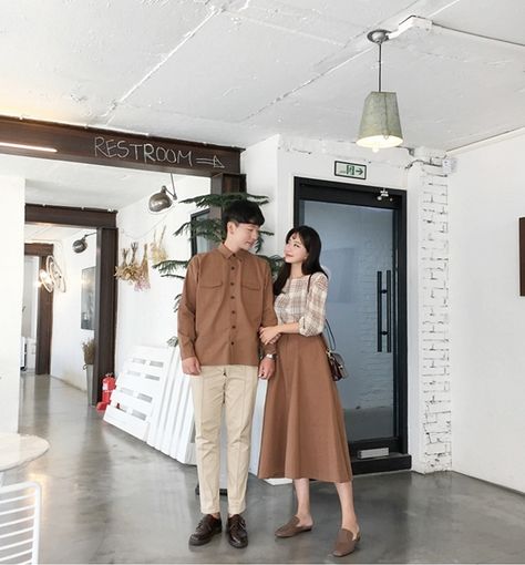 Korean Couple Fashion - Official Korean Fashion Korean Couple Fashion, Korean Couple Outfits, Prenup Outfit, Couples Dress, Couple Korean, Outfit Couple, Dress Couple, Korean Couple Photoshoot, Couple Outfit Ideas