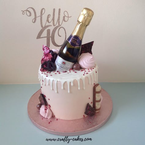 Pink & white drip cake, prosecco cake, 40th birthday pink & white drip cake Champagne Bottle Cake Topper, Prosecco Birthday Cake, Prosecco Cake Design, Champagne Cake Design Birthday, Wine Cake Ideas Birthday, 40th Birthday Cakes Women, Pink 40th Birthday Cake, Funny 40th Birthday Cake, Wine Birthday Cake