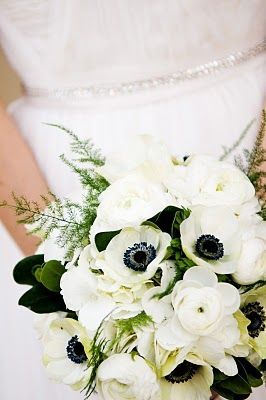 white poppy black center - Google Search Anemone Bridal Bouquet, Anemone Bouquet, 2014 Wedding, White Bridesmaid, White Anemone, Elegant Bouquet, Winter Wedding Flowers, White Poppy, White Wedding Bouquets