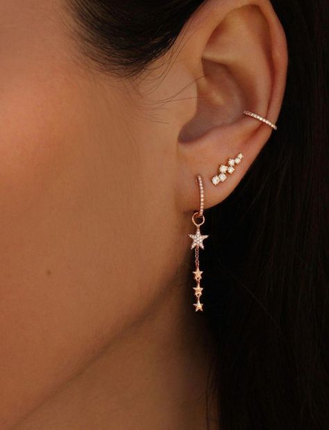 Ušný Piercing, Ear Peircings, Ear Piercing Jewelry, Cool Ear Piercings, Pretty Ear Piercings, Multiple Ear Piercings, Cute Ear Piercings, Lobe Piercing, Bar Stud Earrings