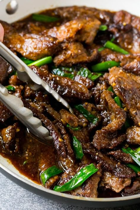 Mongolian Beef Easy Mongolian Beef, Air Fryer Beef, Mongolian Beef Recipe, Mongolian Beef Recipes, Crispy Beef, Asian Inspired Dishes, Mongolian Beef, Air Fryer Dinner, Air Fryer Dinner Recipes